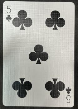 5 clubs Image