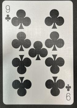 9 clubs Image