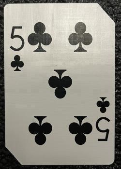 5 clubs Image