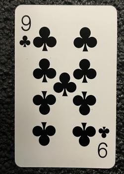 9 clubs Image