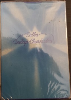 Dallas Cowboy Cheerleaders by Dallas Cowboys – tuck box back