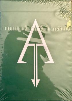 Twisted Artistry Emerald Green Thumbnail