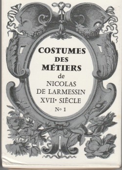 Costumes Des Metiers – tuck box back