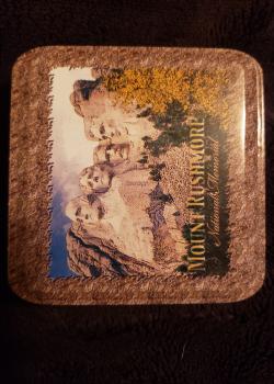 Mount Rushmore National Memorial - Deck Front