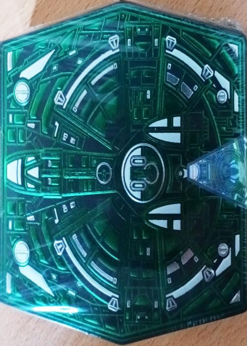 Cosmo Voyager Space Pod Green Gilded Card Detail Image